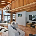 Isabelle Mountain 5 Star 5 Bedroom En Sauna Jacuzzi Chalet *