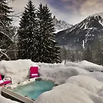 Isabelle Mountain 5 Star 5 Bedroom En Sauna Jacuzzi