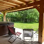 シャレー Isabelle Mountain 5 Star 5 Bedroom En Sauna Jacuzzi シャモニー