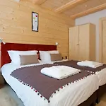 Isabelle Mountain 5 Star 5 Bedroom En Sauna Jacuzzi シャレー *