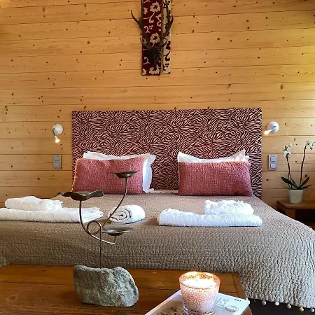 Isabelle Mountain 5 Star 5 Bedroom En Sauna Jacuzzi Chalet